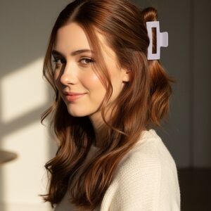 Elegant Lavender Hair Clip